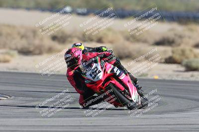 media/Oct-05-2025-CVMA (Sun) [[beeef4f201]]/Race 18-Formula Open/